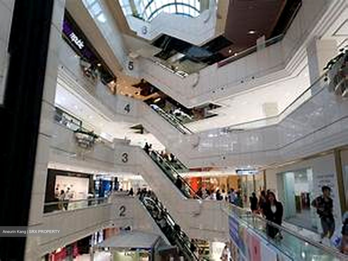 Wisma Atria (D9), Office #466690011